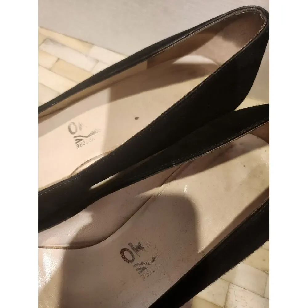 Salvatore Ferragamo black suede bow ballet flats size 8.5